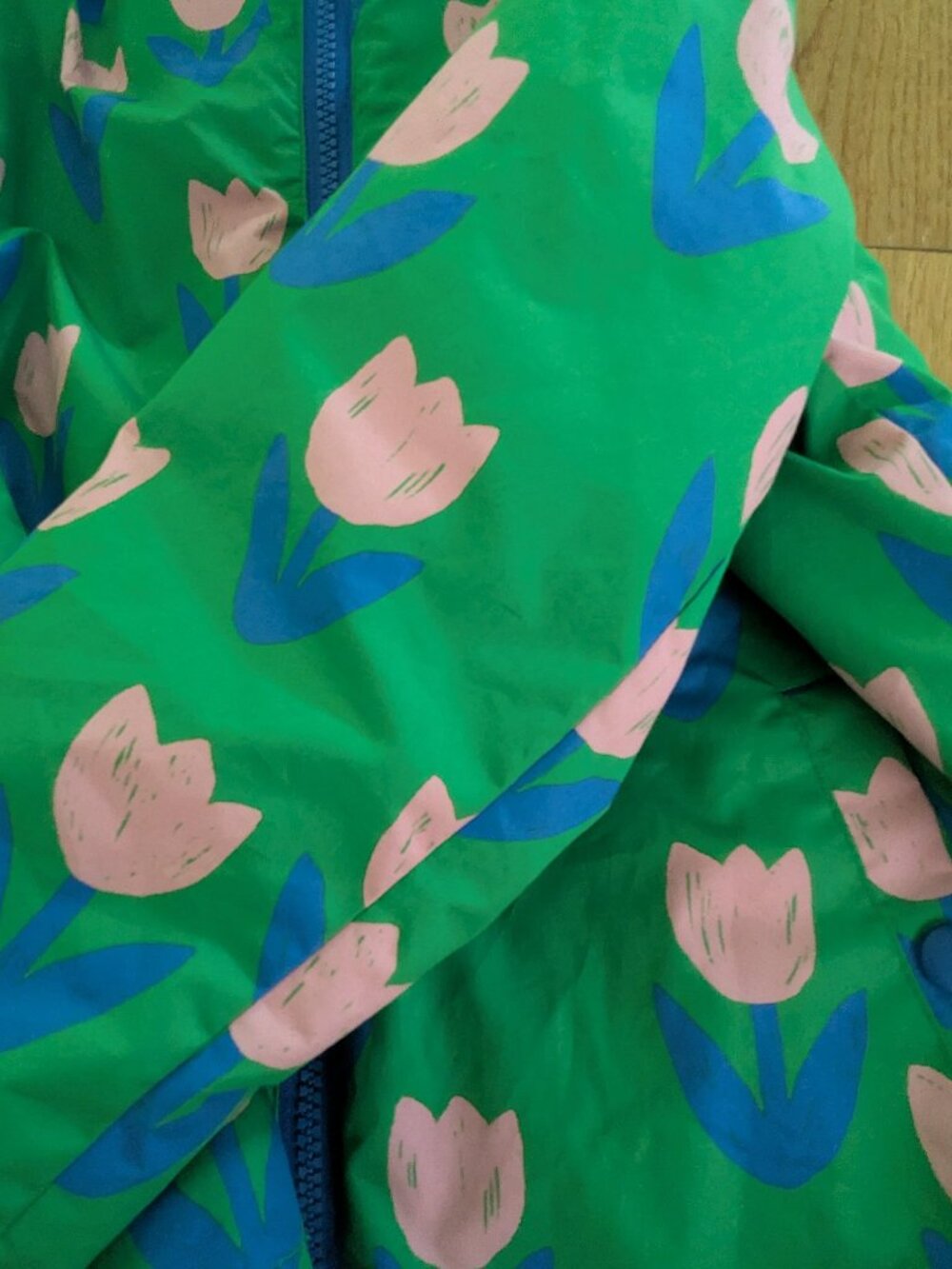 Mini Boden rain jacket - Picture 6 of 7